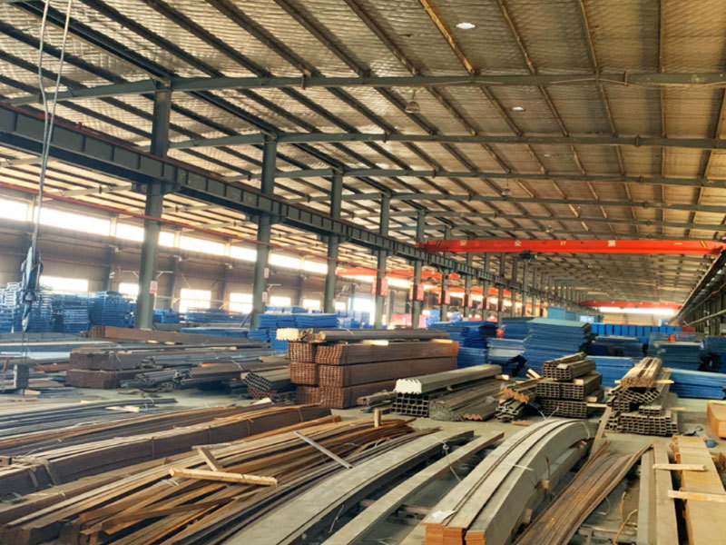 倉庫內(nei)部(bu)